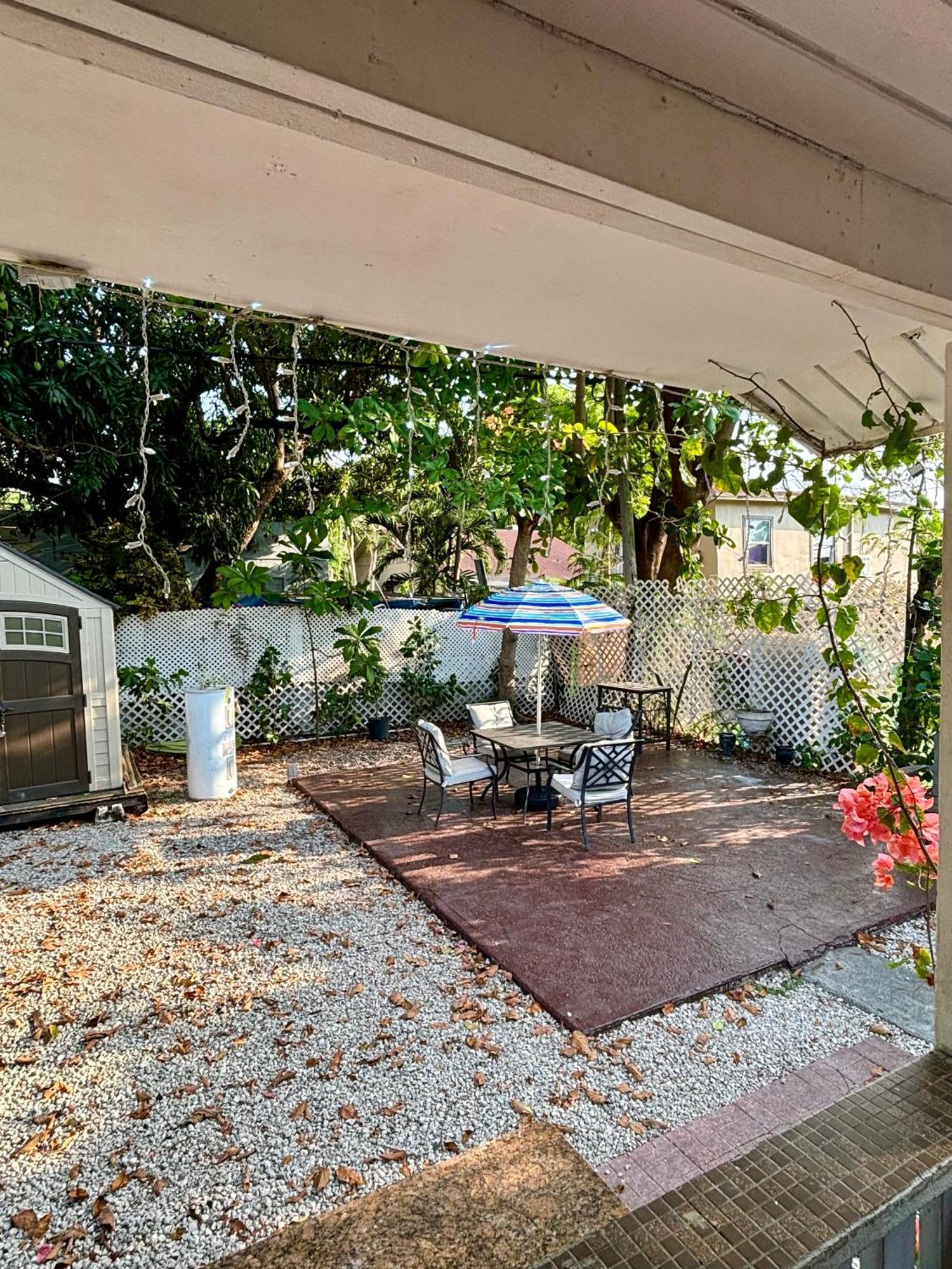 Deluxe Room In Best Location Miami In A 2 Bedrooms Unit - Parking, Laundry And Luggage Storage Exterior photo