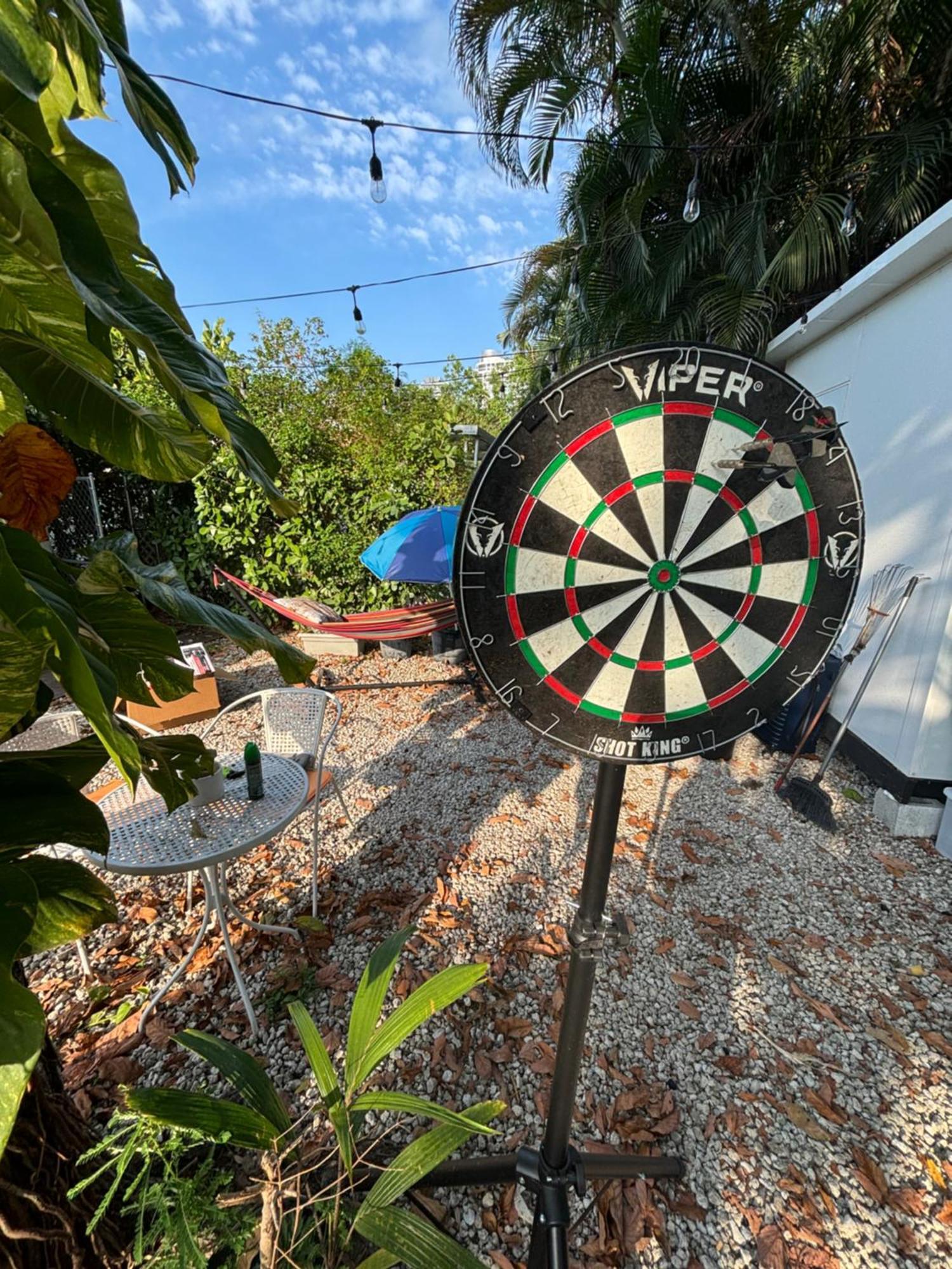 Deluxe Room In Best Location Miami In A 2 Bedrooms Unit - Parking, Laundry And Luggage Storage Exterior photo